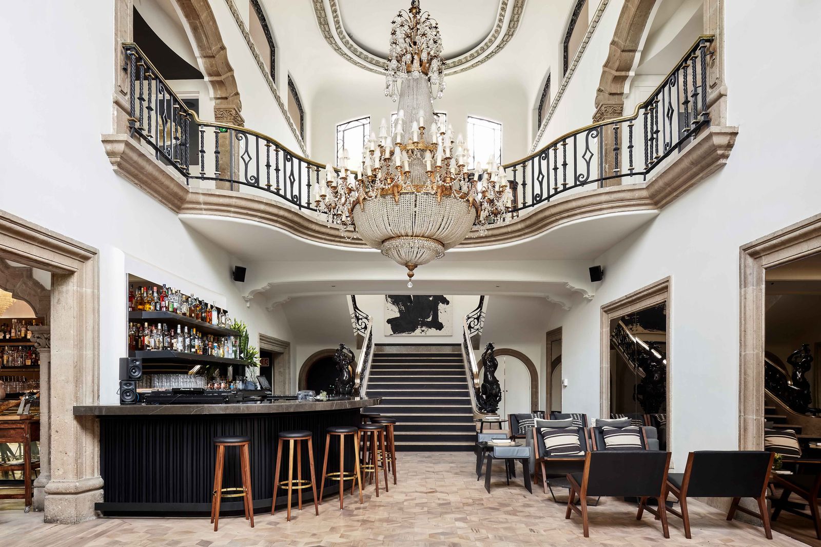 The Casa Domit dining hall